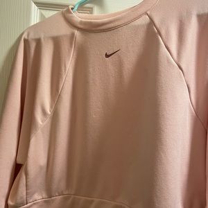 🇺🇸LAST DAY🇺🇸Nike crop crewneck sweatshirt